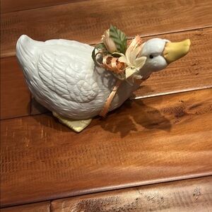 Porcelain Goose